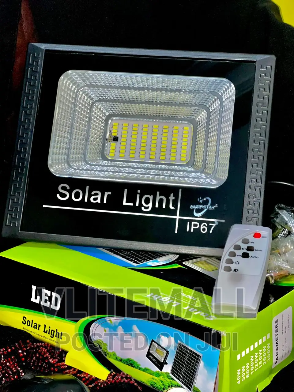 Solar Floodlights 100watts - Zipstar