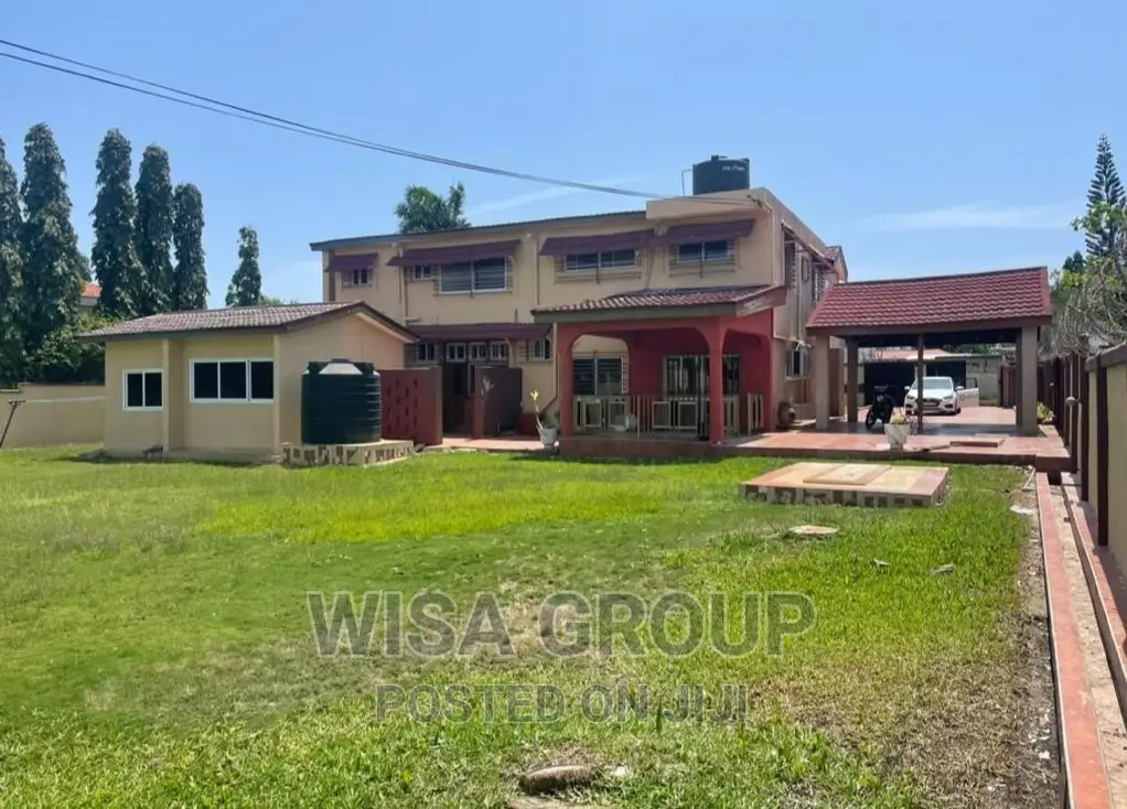 4bdrm Mansion in Wisa, Cantonments for rent