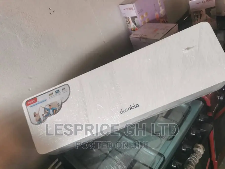 Decakila 1.5hp 410- Copper Air Condition