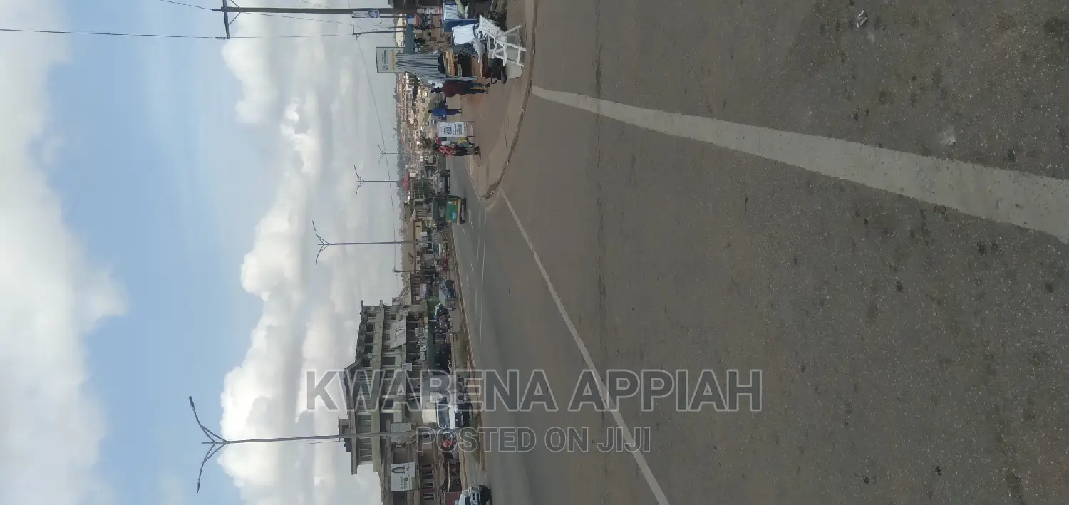 Shop or Store Is for Rent at Atonsu and Ahinsan