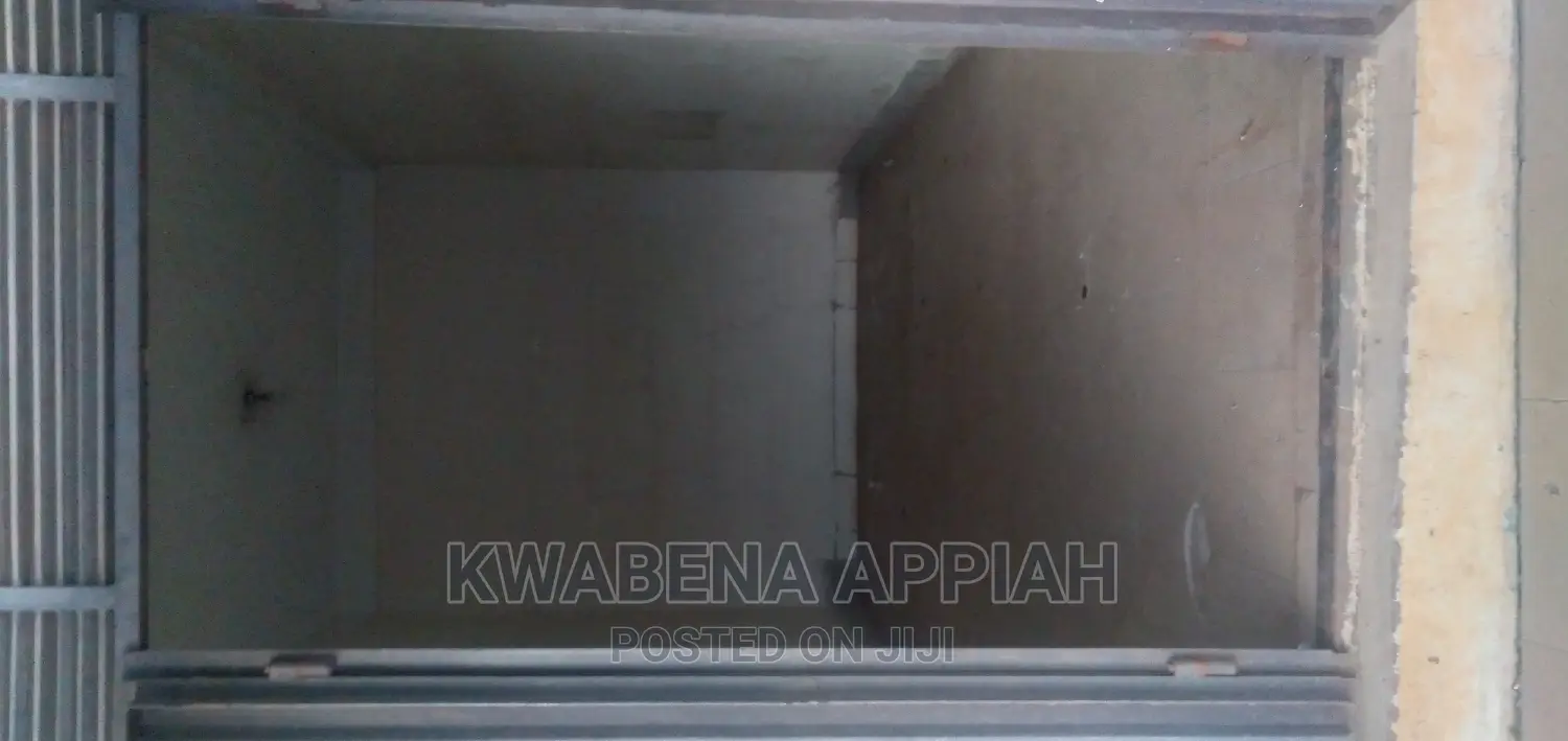 Shop or Store Is for Rent at Atonsu and Ahinsan
