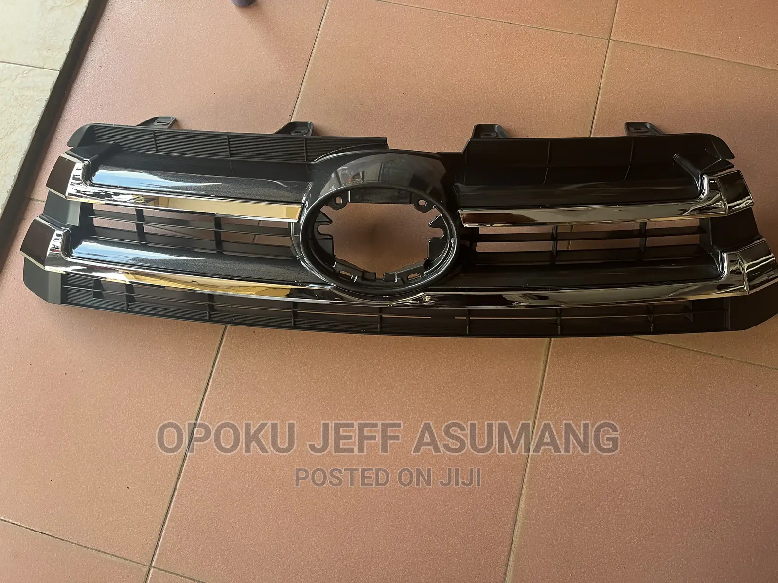 Highlander 2017-2019 Top Grille Upper