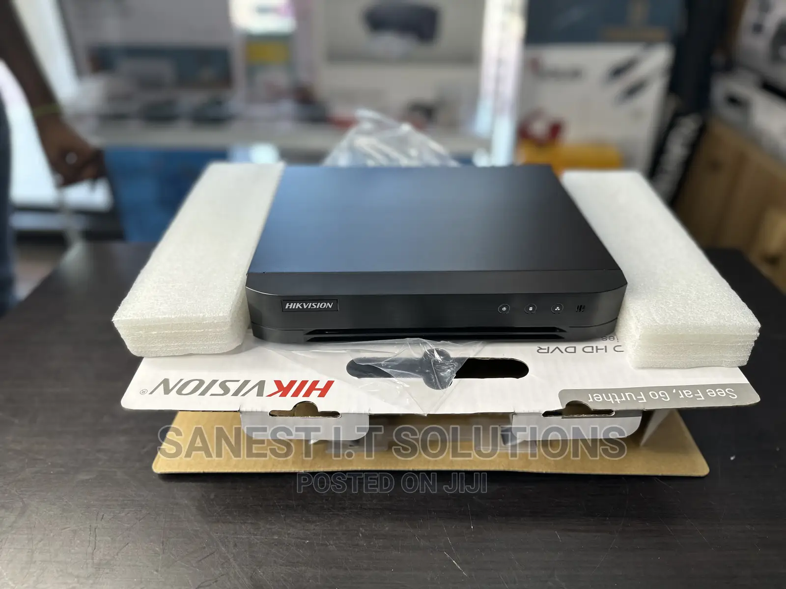 8 Channel Hikvision DVR