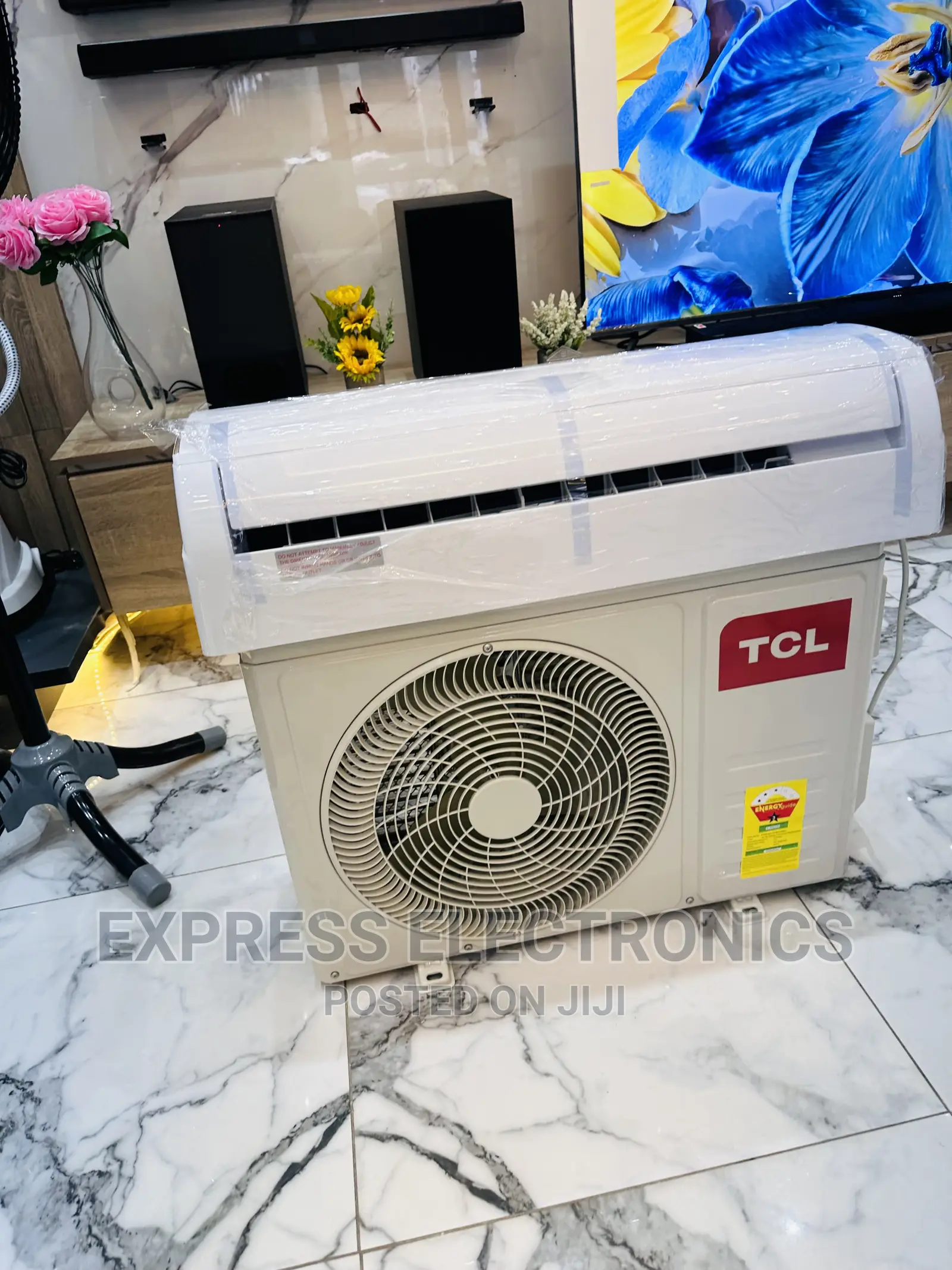2hp Split R410 Gas TCL Very Nice  AC