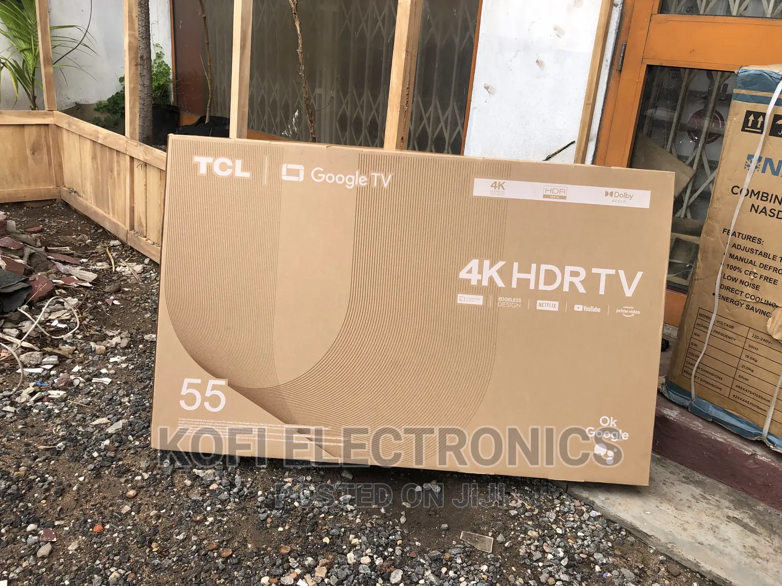 138.7cm New TCL(55 Inches) Bezel-Less Series UHD Smart