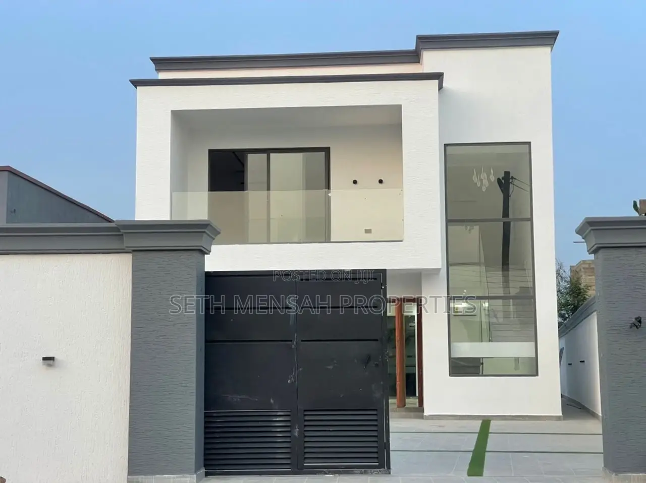 4bdrm House in Skm, Ashaley Botwe for sale