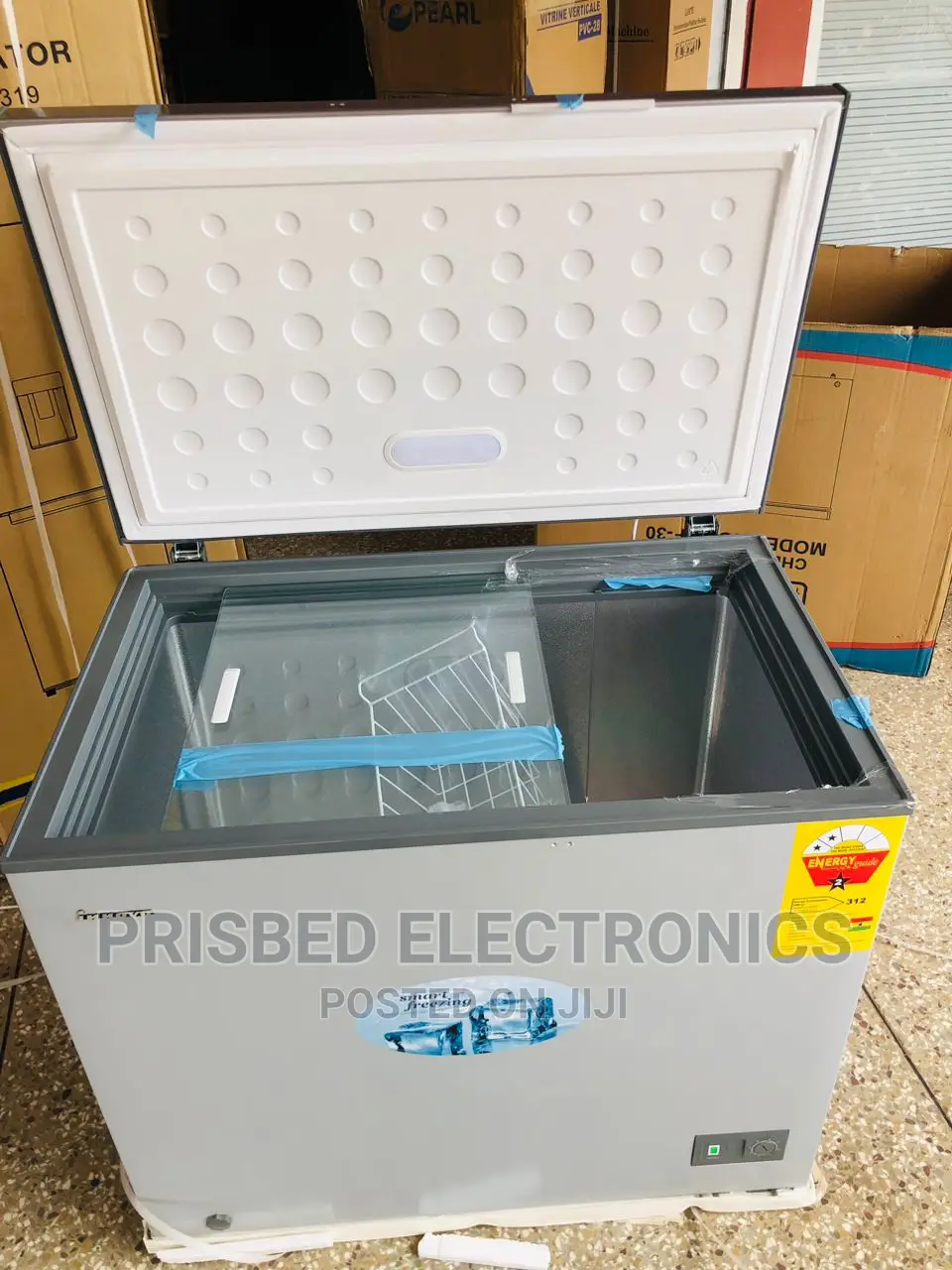 Innova Chest Freezer 251 Litres