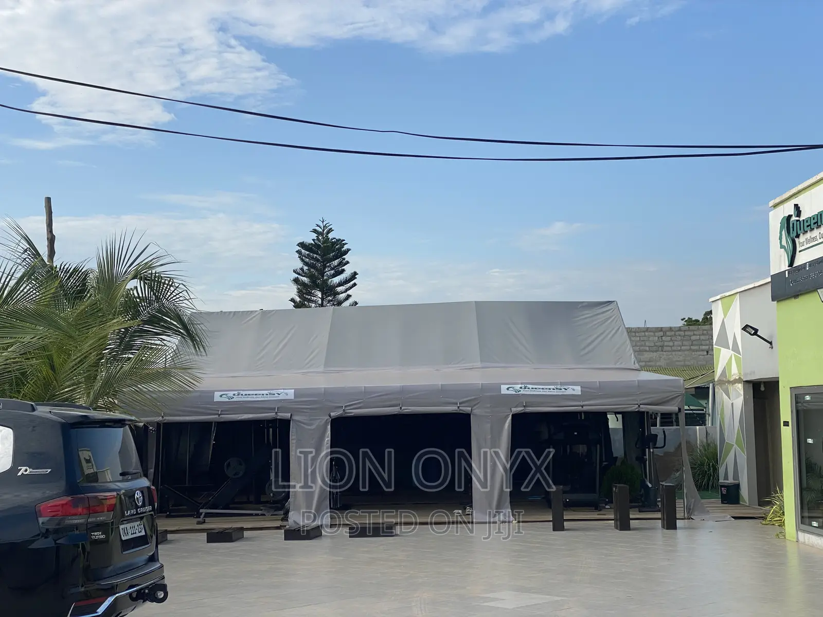 18x 25ft Outdoor Gym Recreational Space