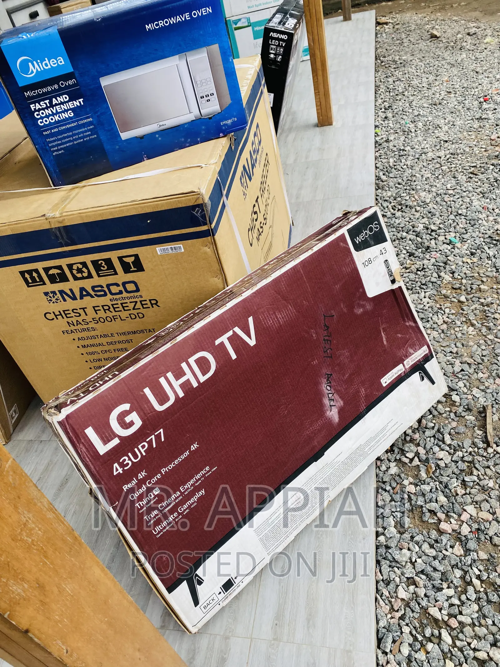Highly Energy Saving LG 43LP5000PTA Uhd LED Tv(Black)43”.