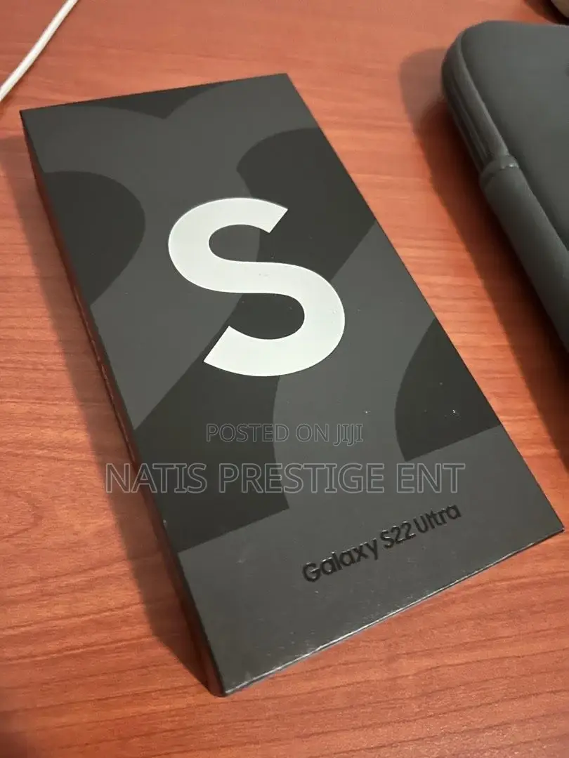 New Samsung Galaxy S21 Ultra 5G 256 GB Black