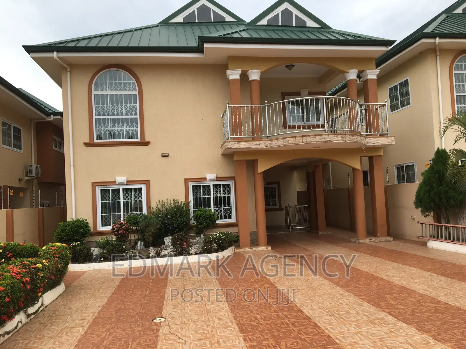 4bdrm House in Haatso, ECOMOG for sale