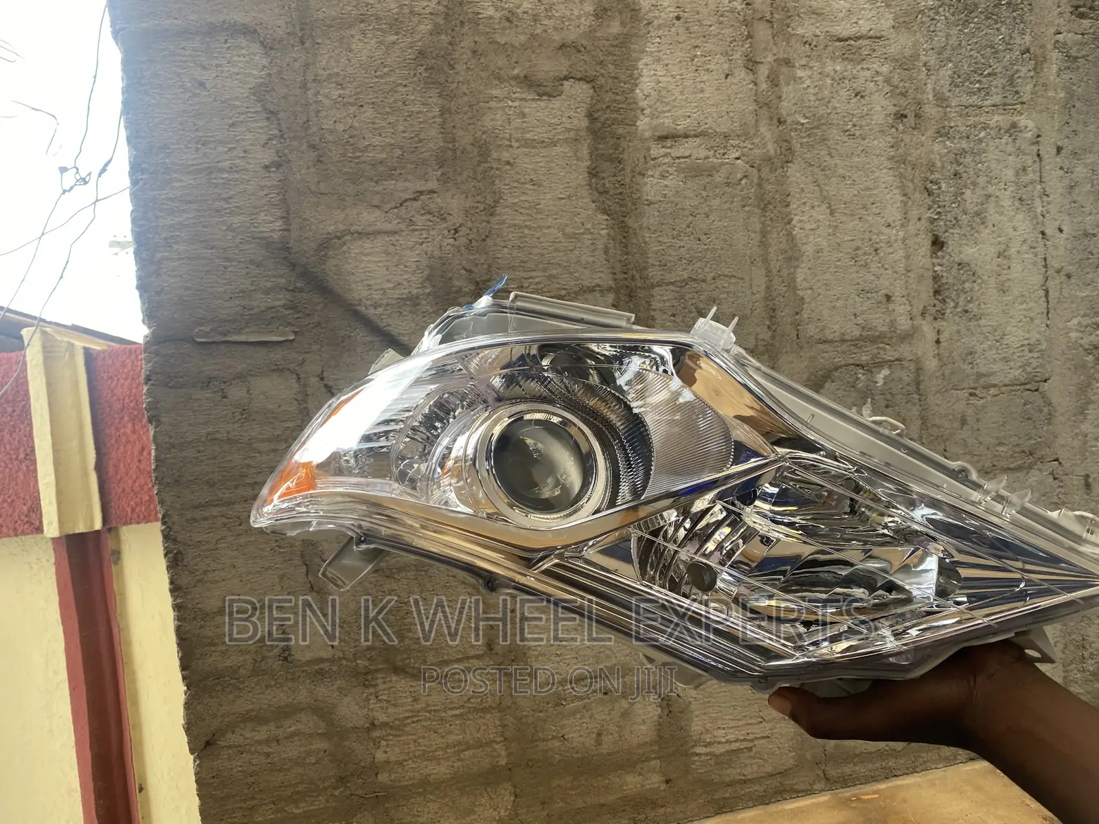 Camry Spider Headlamp .