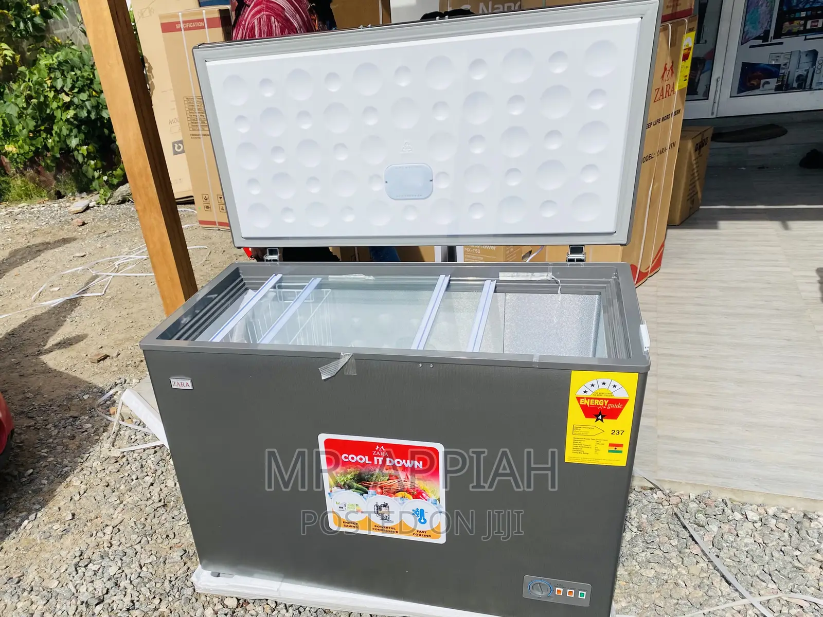 Purchase Classic Zara 360 Single Door Chest Freezer.