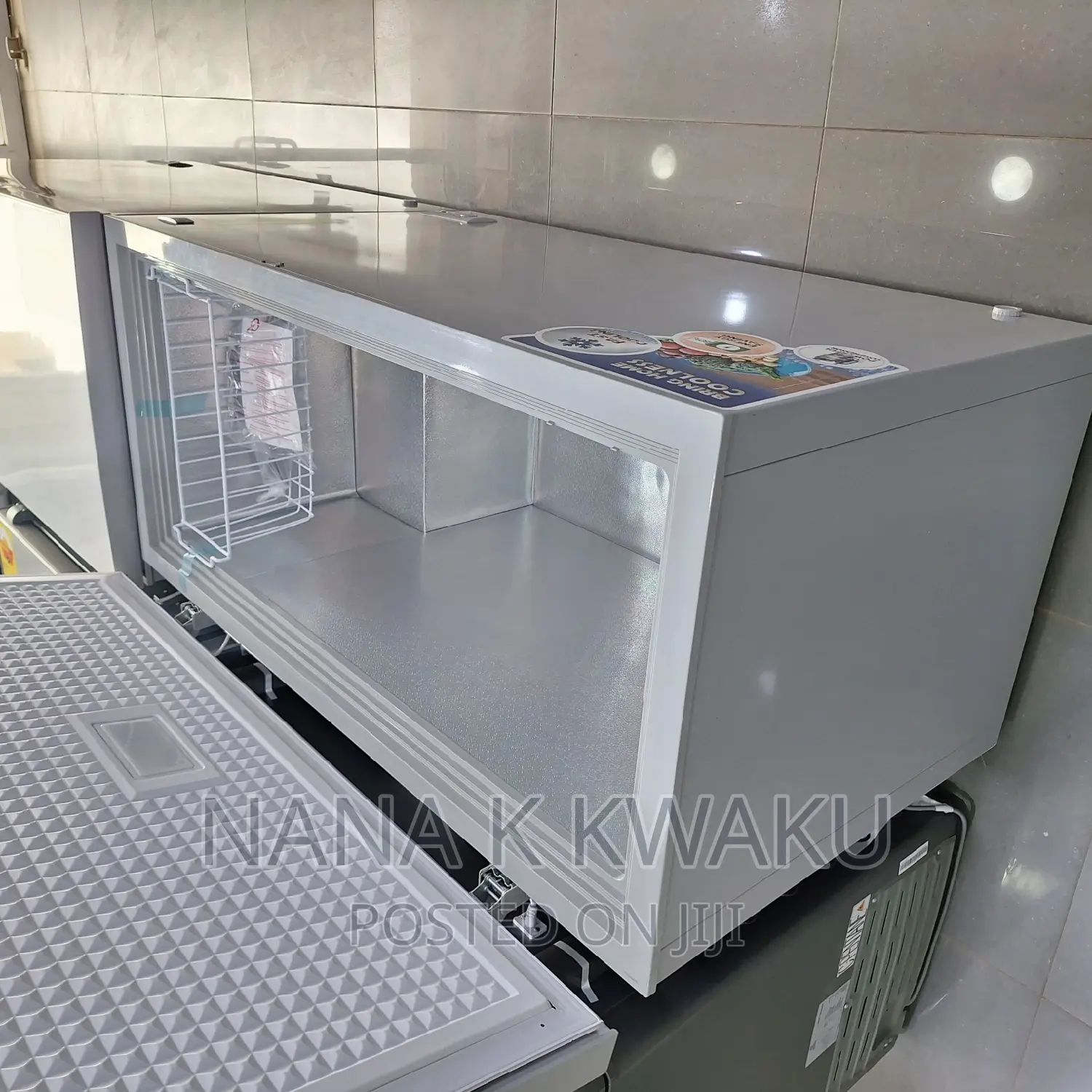 Quality_nasco 340ltrs Chest Freezer Silver