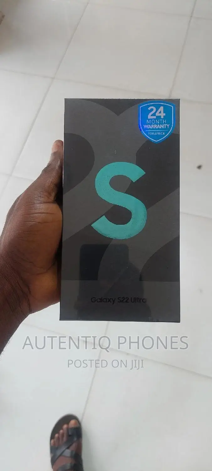 New Samsung Galaxy S22 Ultra 5G 128 GB Green
