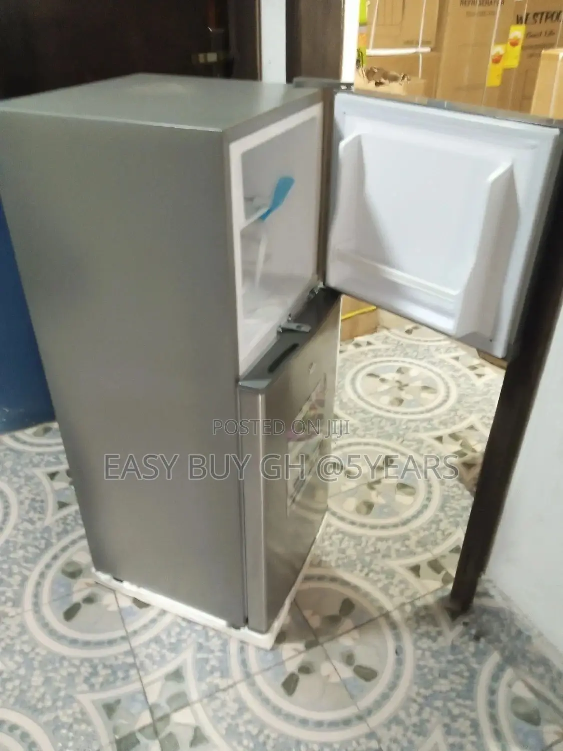 Great Roch Refrigerator