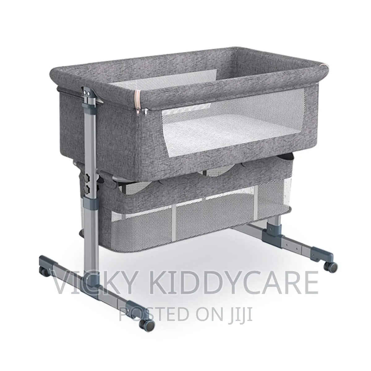 Multifunctional Baby Shaker Bed
