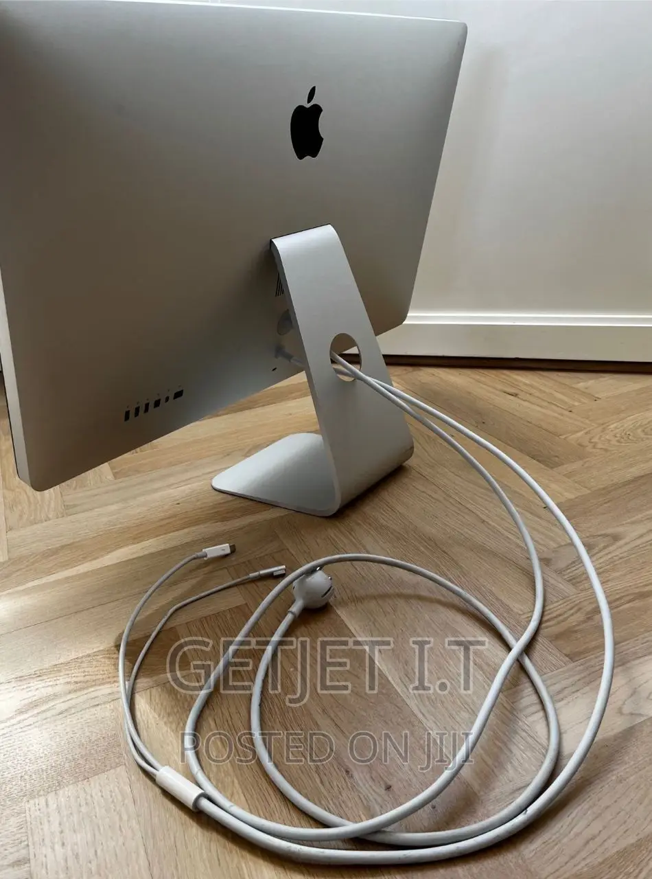 Desktop Computer Apple iMac 8GB Intel Core I5 HDD 1T