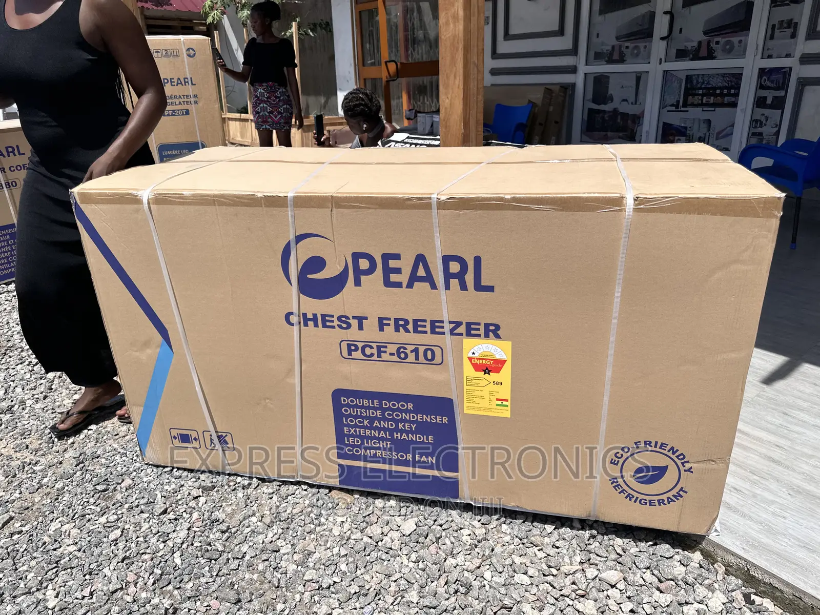 Highly Performance  Pearl PCF-610 Chest Freezer Double Door