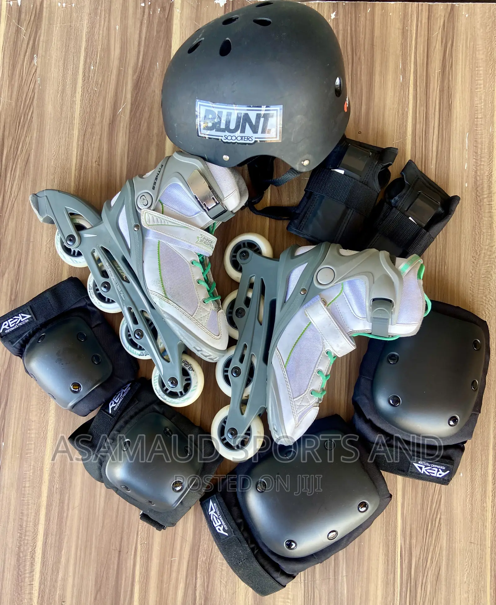 Original Skating Shoes With Protective Gears