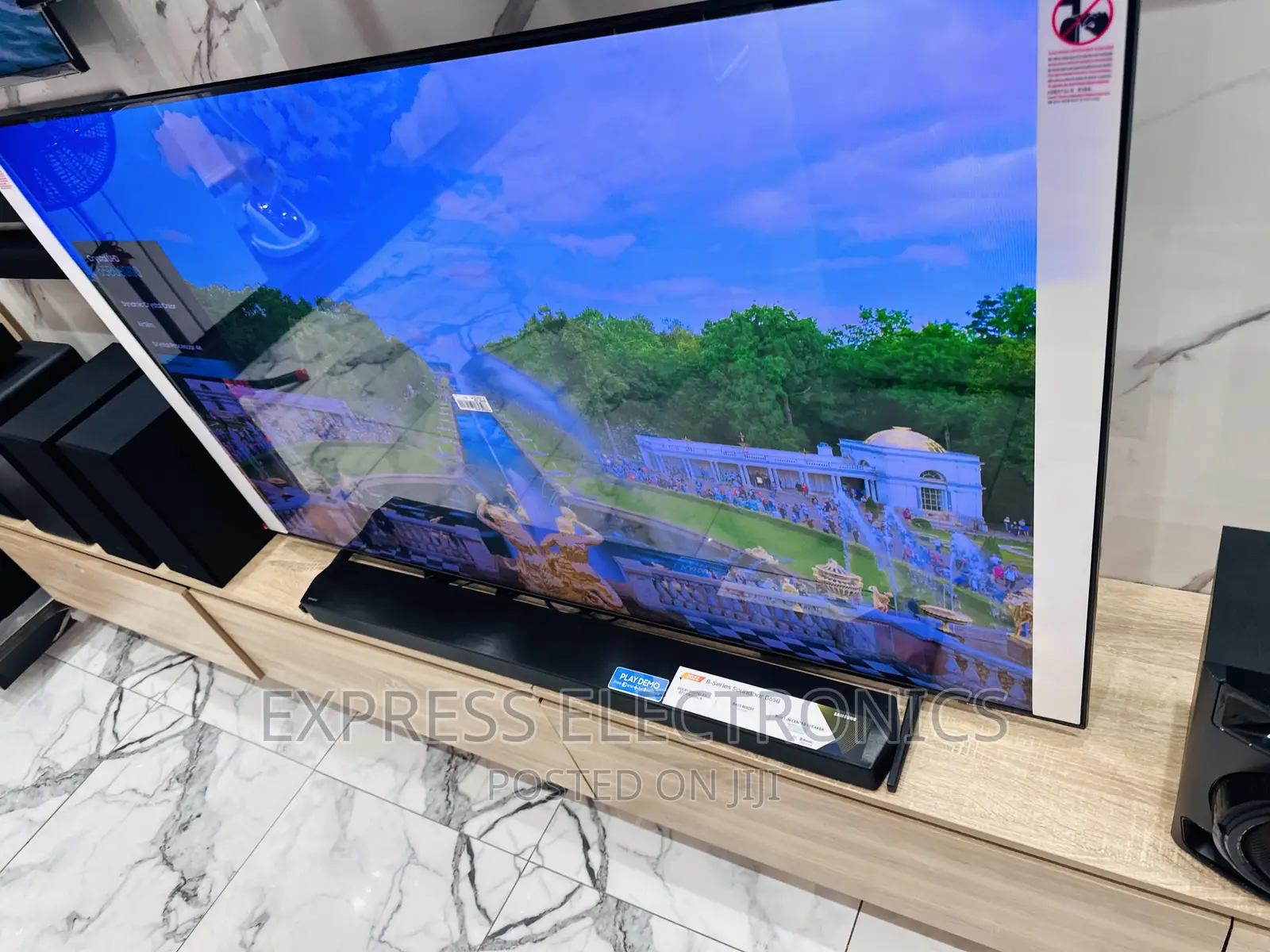 Big Screen Big Impact UHD Smart 85”Bu8000 Samsung Tg
