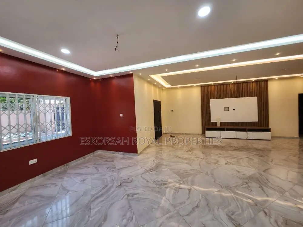 4bdrm House in East Legon for rent