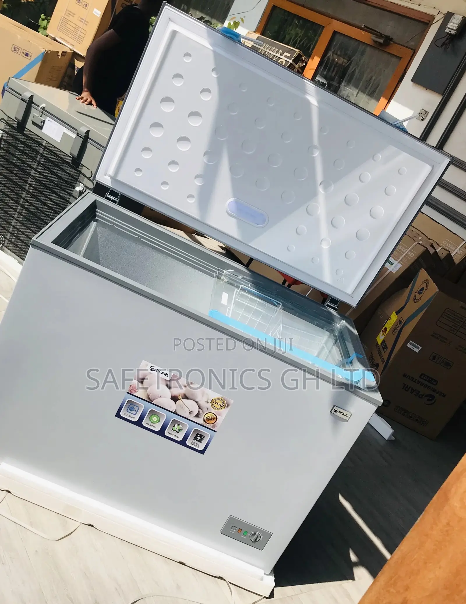 Lastest Pearl Chestfreezer PCF-380 316L Singledoor Gray