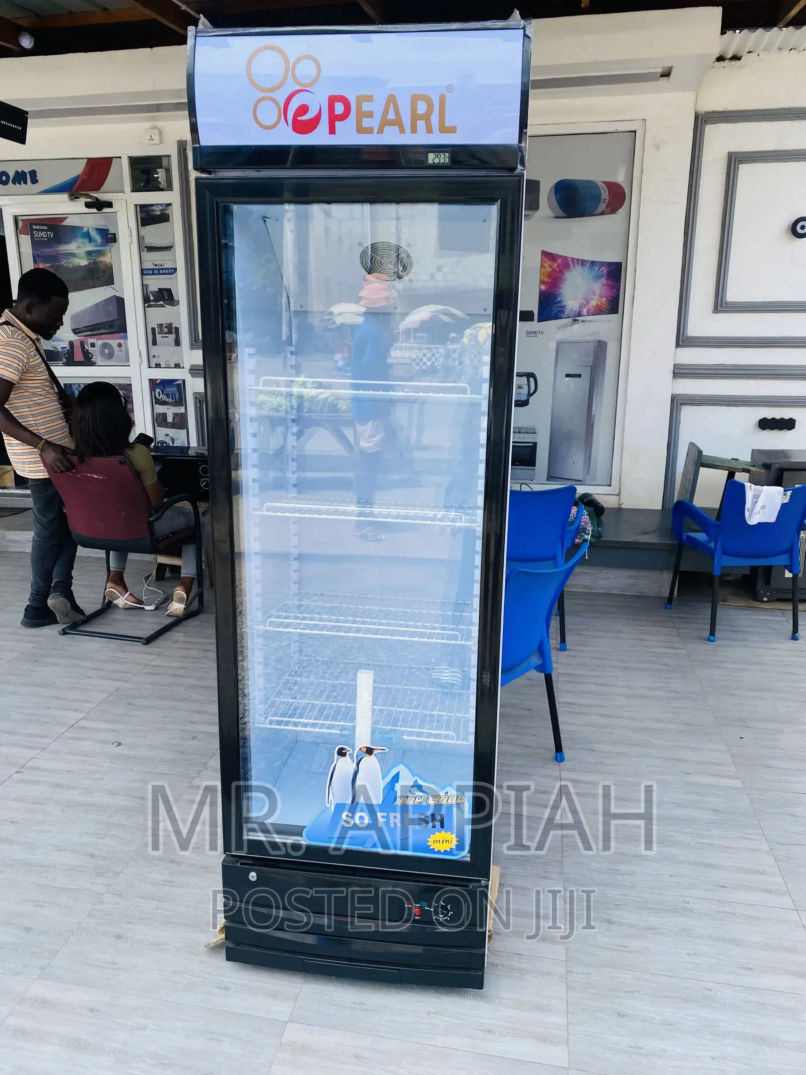 Shop Classic Pearl PVC28 ,178 Litres Single Display Fridge.