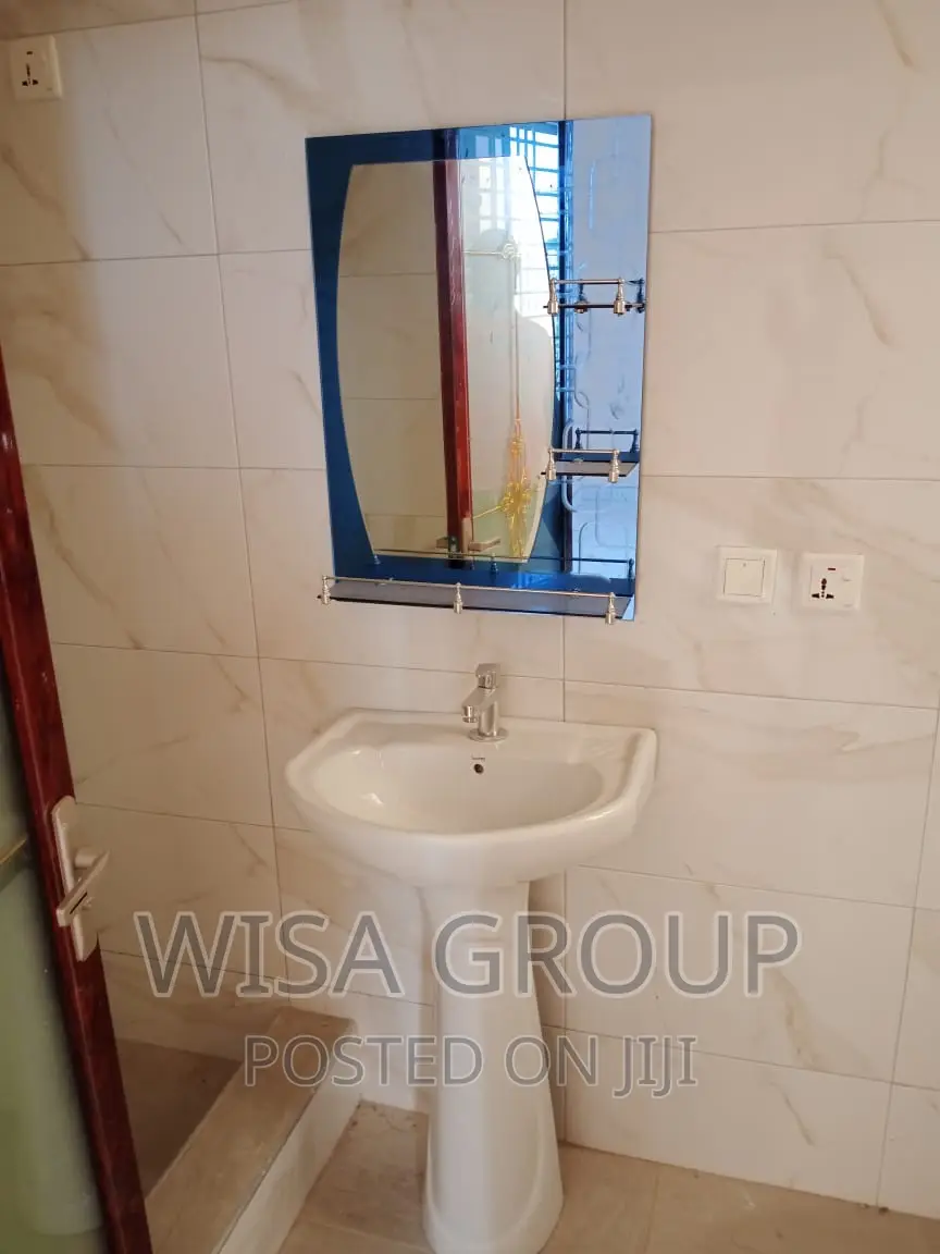 6bdrm Duplex in Wisa Groups, Accra Metropolitan for rent