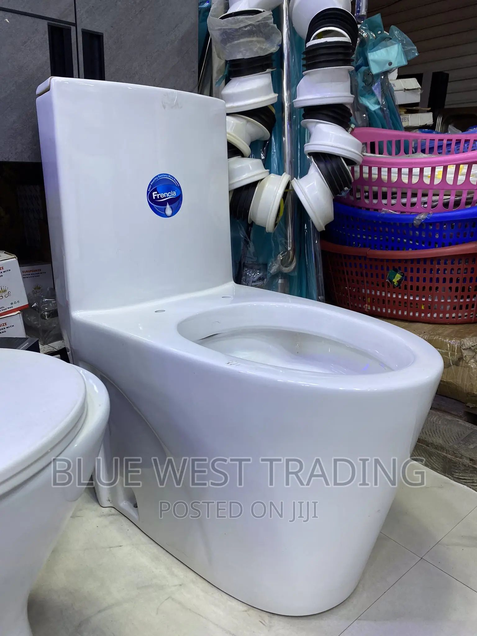 Frencia Water Closet Combined Water Closet