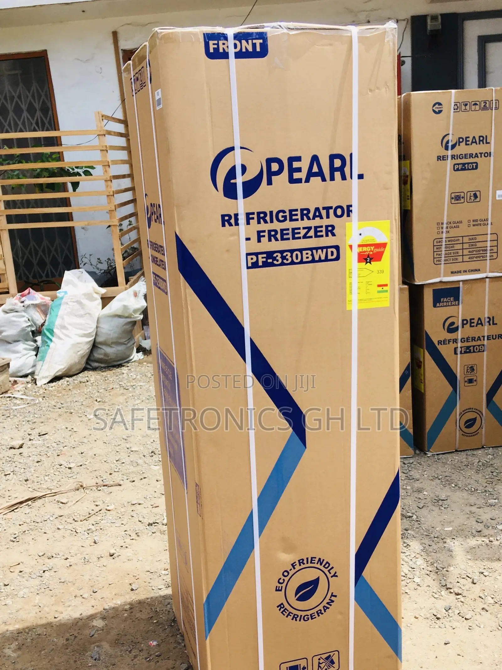 Bottomfreezer Pearl Doubledoor PF-330BWD 251 Liters Fridge