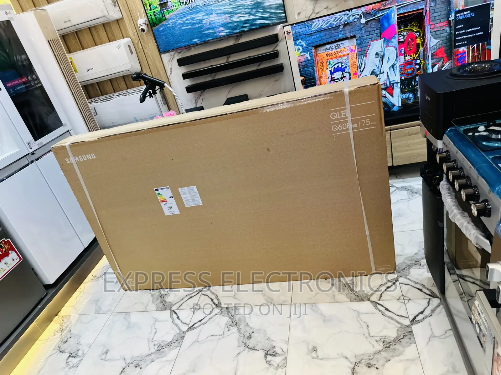 The Giant Screen UHD Smart Samsung 85”Bu8000 Tv 