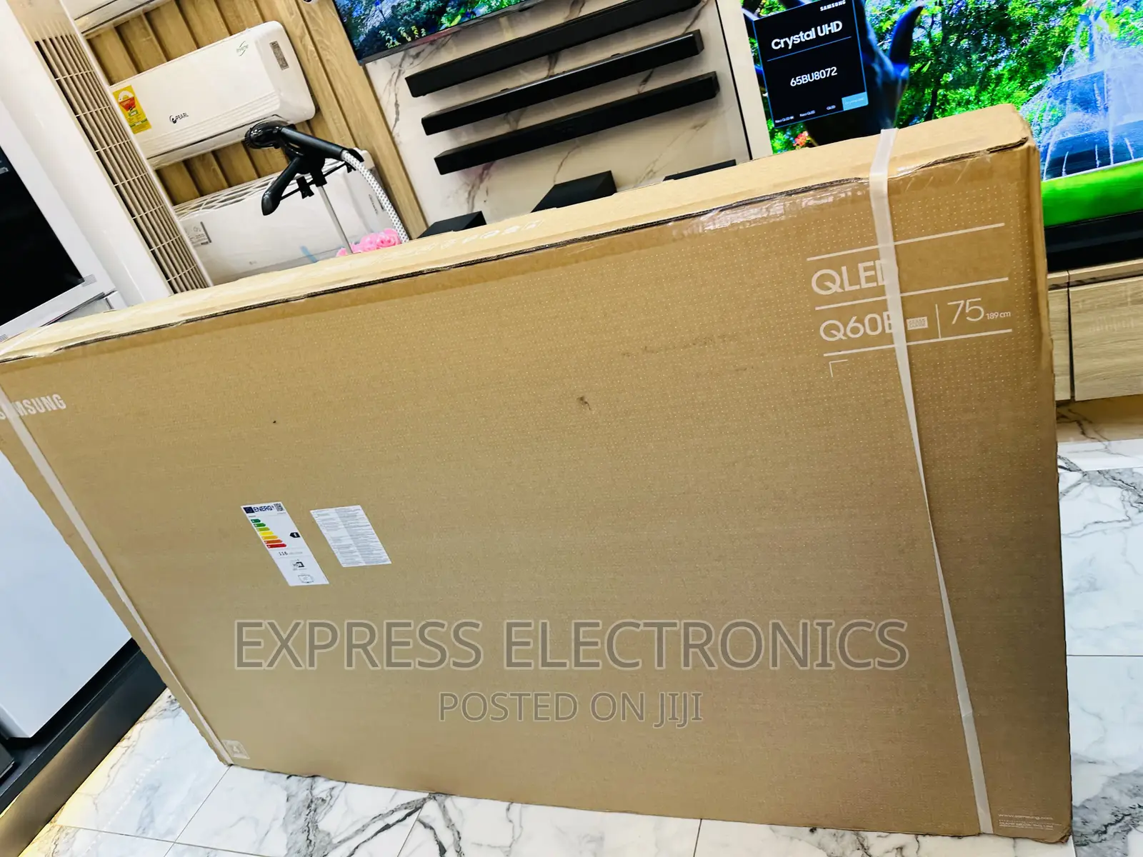 The Giant Screen UHD Smart Samsung 85”Bu8000 Tv 