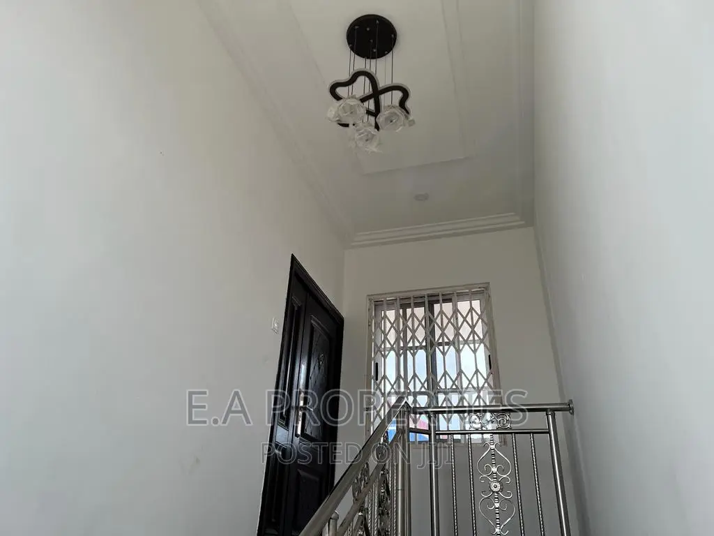 Furnished 2bdrm Apartment in E A Properties, Malejor for rent