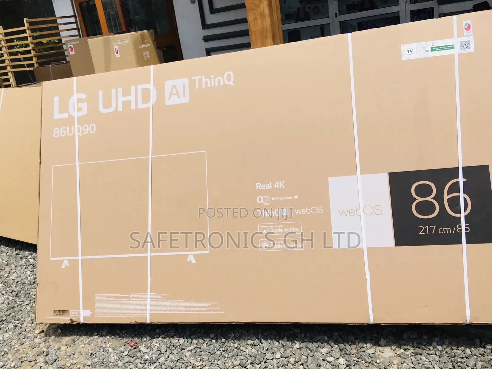 Black UQ90 86 Inches Glossy LED LG Smart UHD Quality Tv