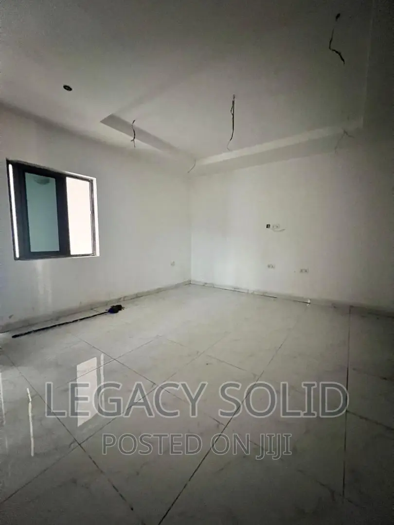 1bdrm Apartment in Legacy Solid Real, Tseaddo for rent