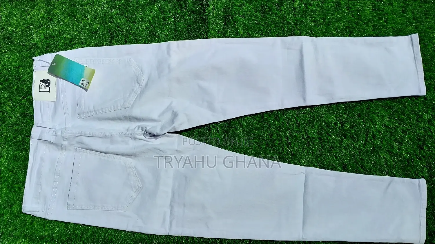 New Top Quality Pure and Simple White Jeans for Sale