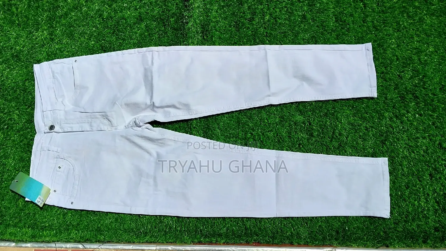 New Top Quality Pure and Simple White Jeans for Sale