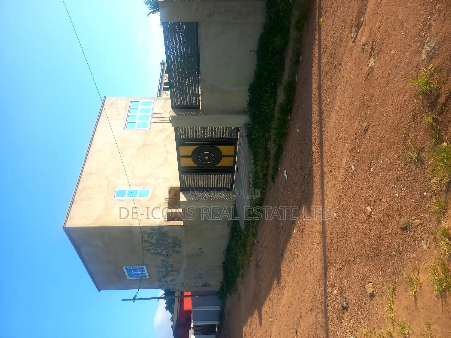 2bdrm Duplex in De-Icons Real Estate, Awutu Senya East Municipal
