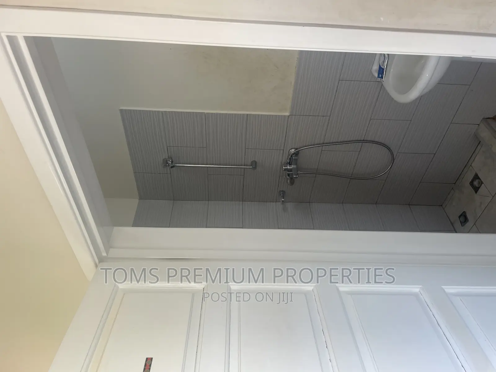 3bdrm House in East Legon Hills for rent