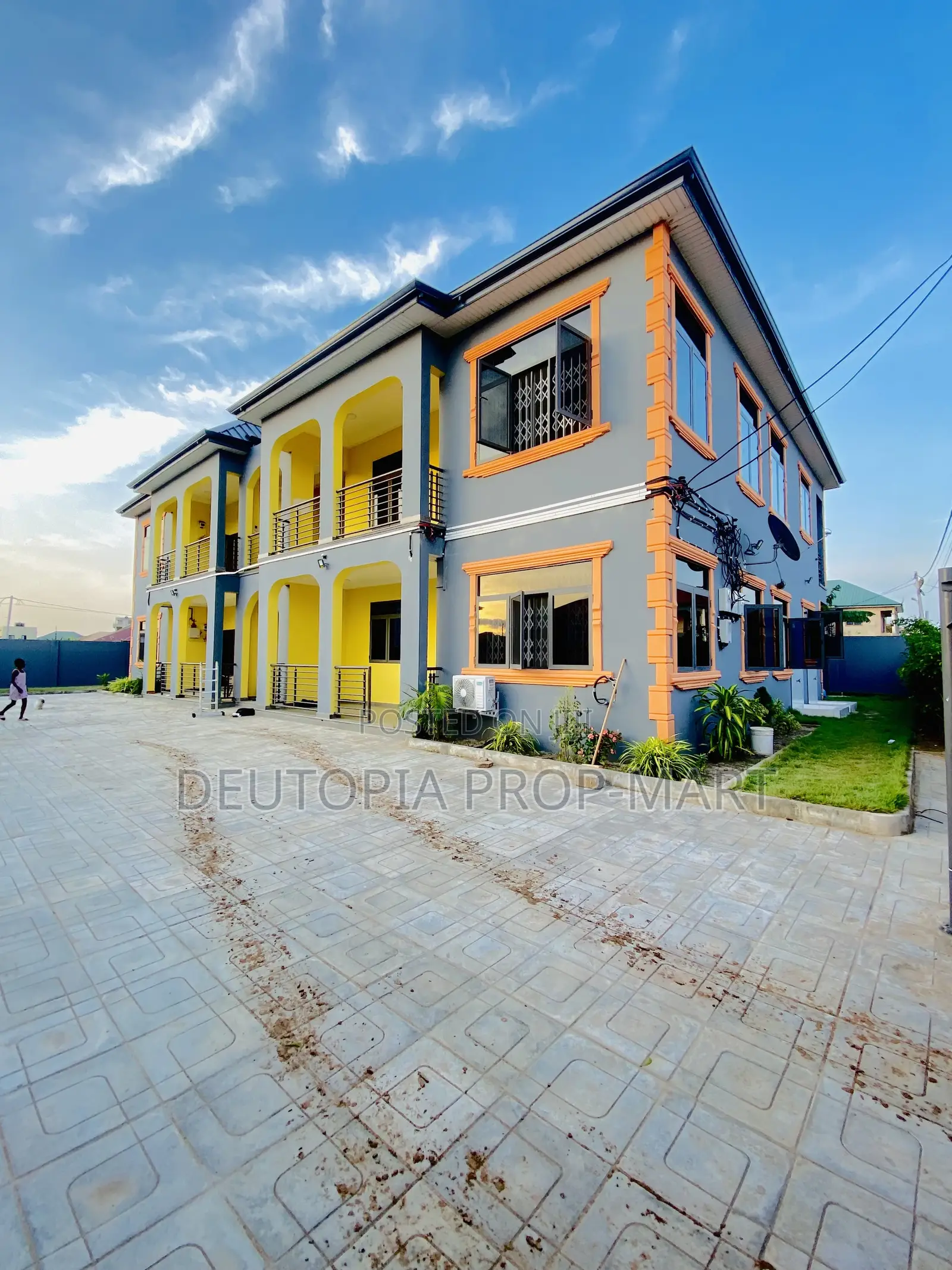 2bdrm Apartment in Pulse+ Properties, Tema Metropolitan for rent