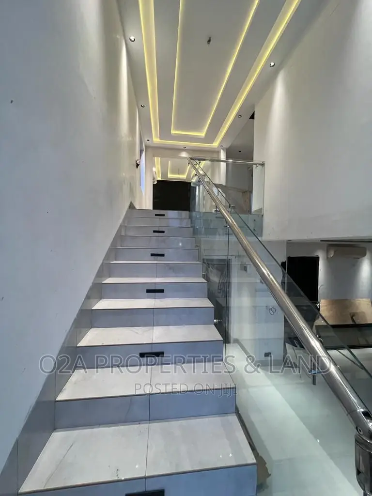 4bdrm House in Baatsona Total for sale