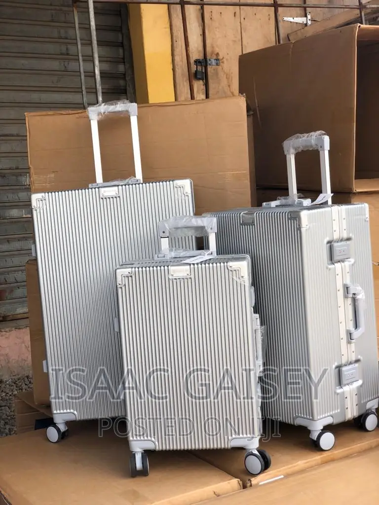Zipless Quality Anticrake Luggages
