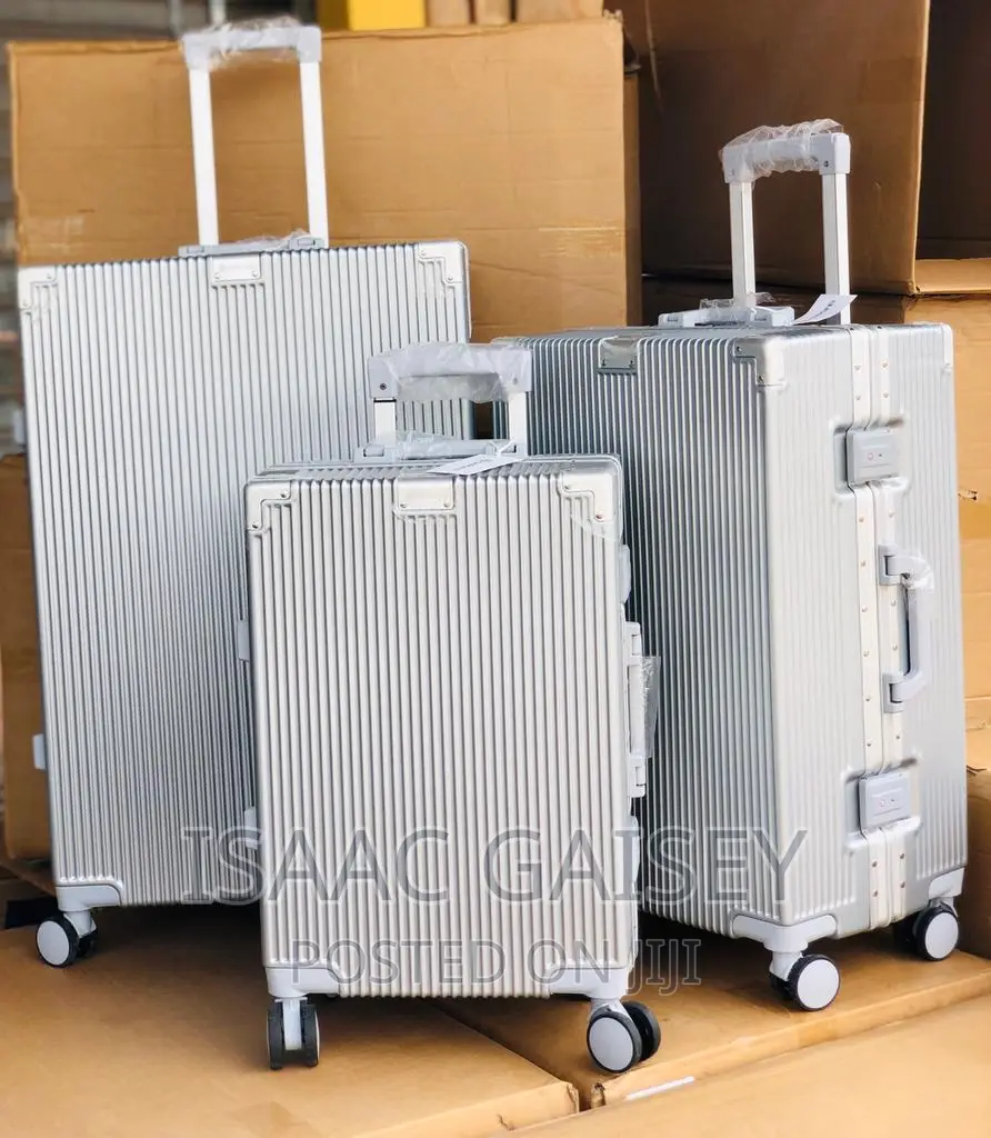 Zipless Quality Anticrake Luggages