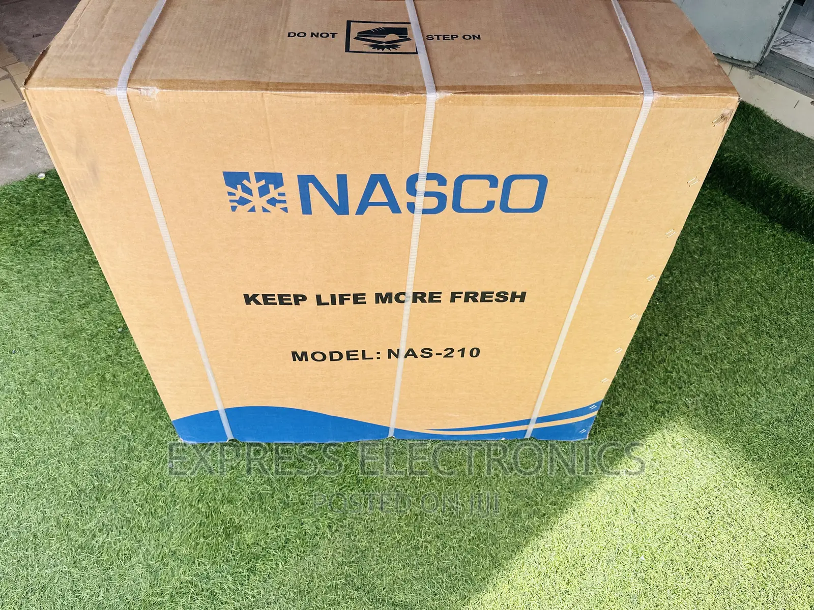 Fabulous Nasco Chest Freezer 200L Single Door