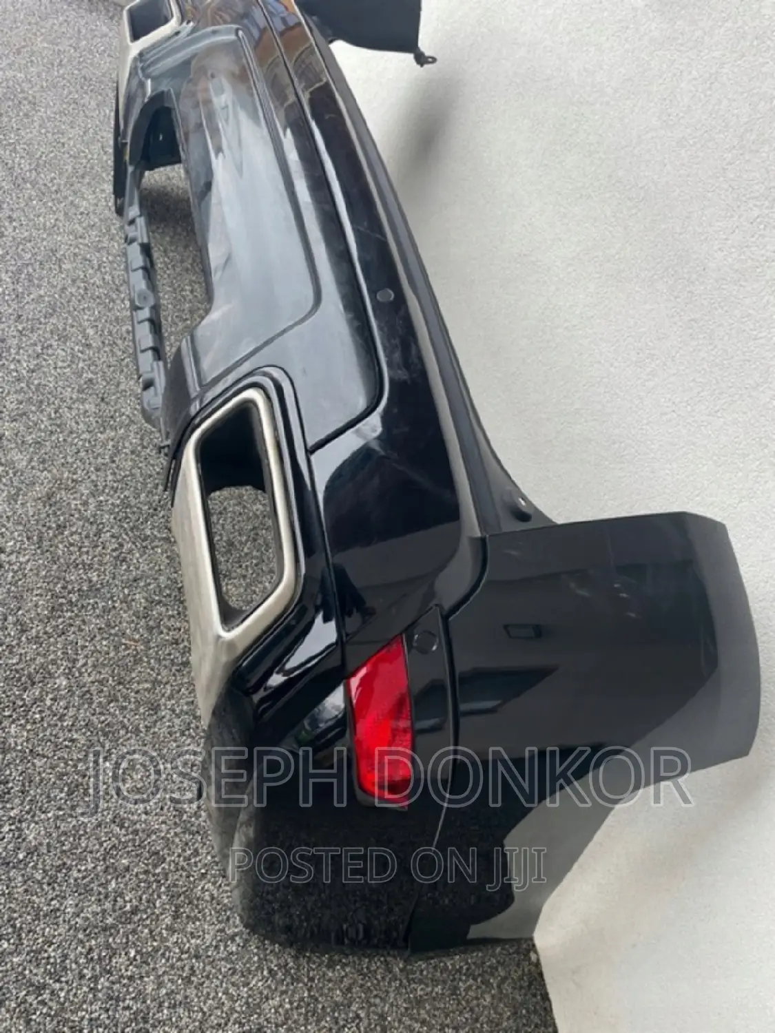 Range Rover Sports 2018,2019,2020,2021 Back Bumper Complete