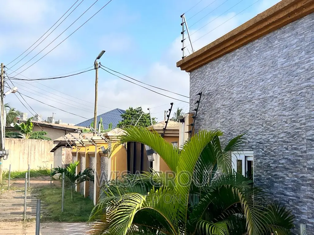 Furnished 4bdrm Duplex in Wisa Groups, Accra Metropolitan for rent