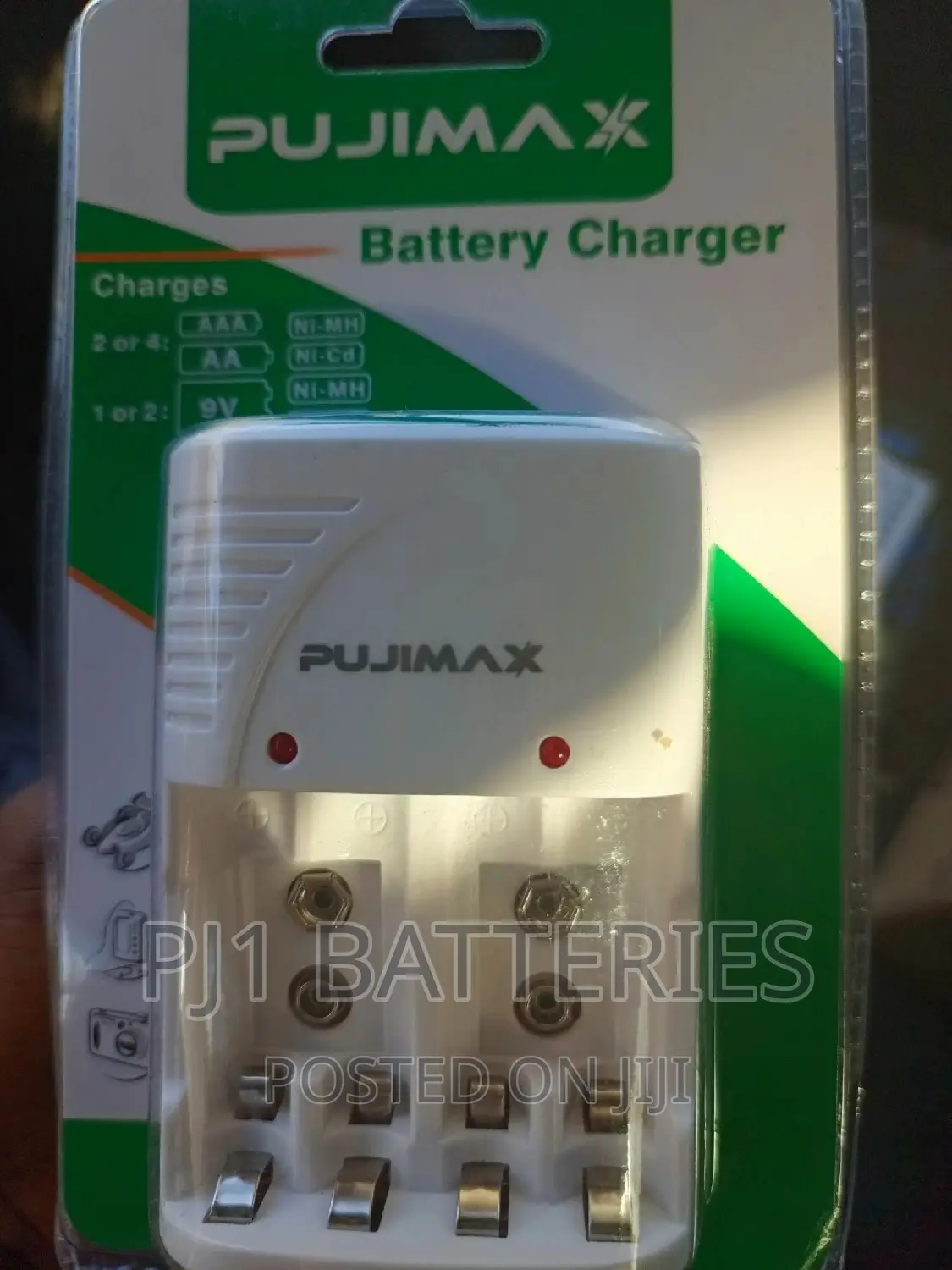 Pujimax AA Charger