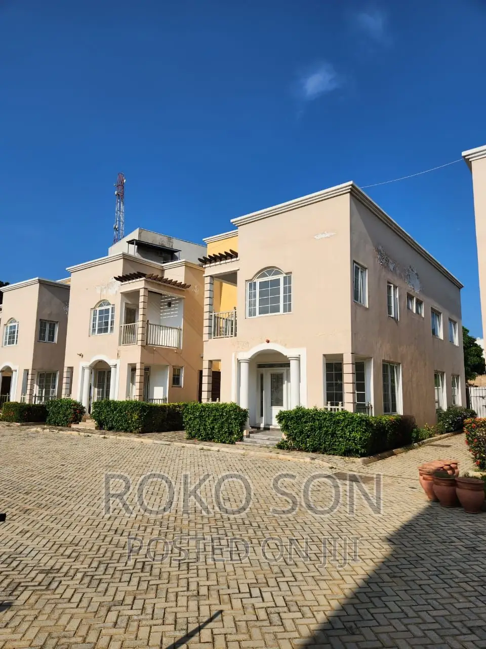 4bdrm Townhouse/Terrace in Dr Roko, North Ridge for sale
