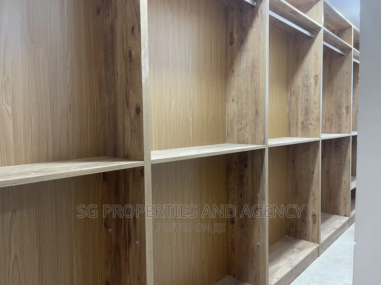 3bdrm Apartment in Lashibi, Spintex for rent